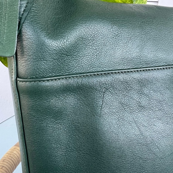 Vintage Coach Whitney Duffel Bag - Bottle Green - Picture 5 of 16